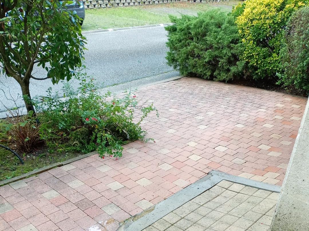 Lavage haute pression d’une terrasse extérieure à Bordeaux Métropole par ProNickel